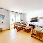 Atico Bassetes Atico En Con Gran Terraza Privada Y Piscina By Family Homes *