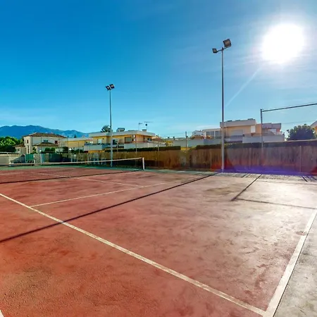Apartamento Atico Bassetes ático En Con Gran Terraza Privada Y Piscina By Family Homes Dénia